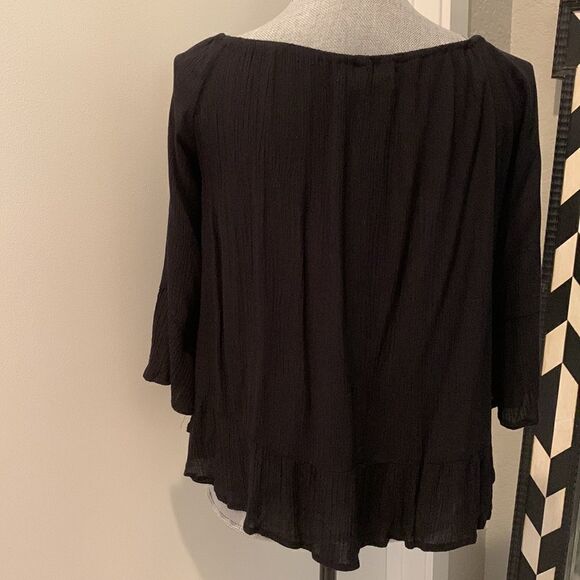 New Look Black Top - Picture 6 of 10